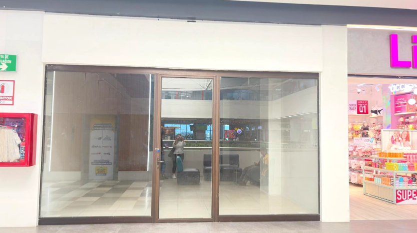 Local Comercial en Alquiler | Pacific Center | Zona 11 - Image 3